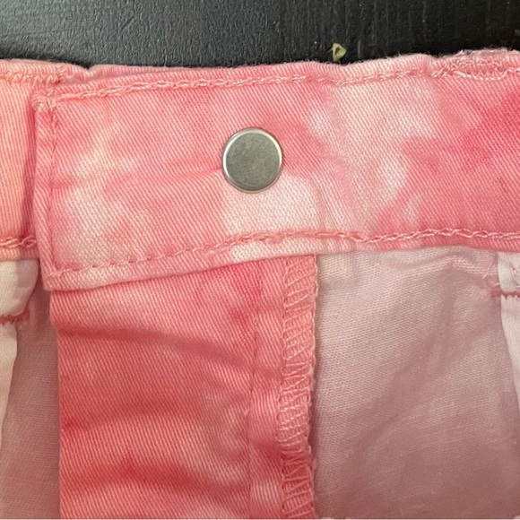 2/$30 Levi’s pink jean shorts girls size 4 or size 5 NWT - Picture 8 of 13